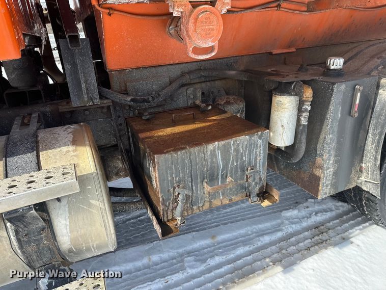 image for item FK0040 2005 Sterling L9500 dump truck