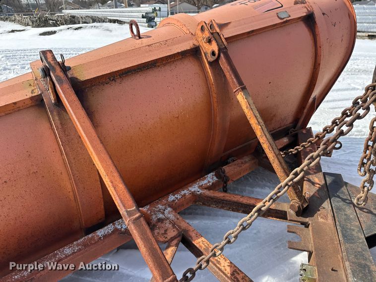 image for item FK0040 2005 Sterling L9500 dump truck