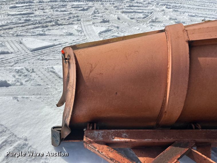 image for item FK0040 2005 Sterling L9500 dump truck