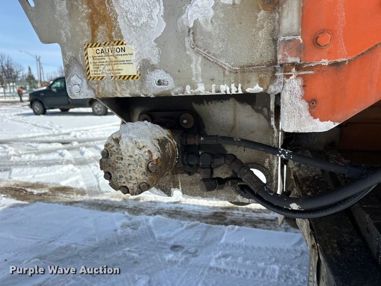 image for item FK0040 2005 Sterling L9500 dump truck