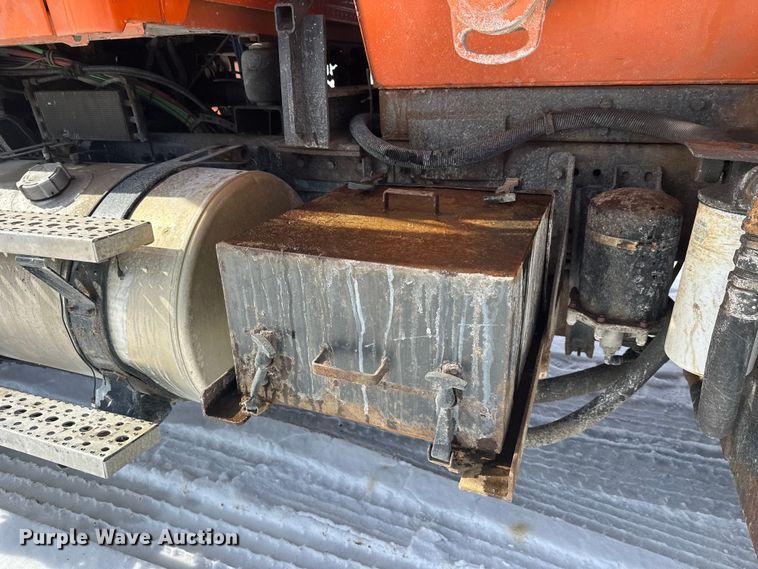 image for item FK0040 2005 Sterling L9500 dump truck