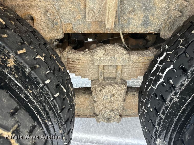 image for item FK0040 2005 Sterling L9500 dump truck