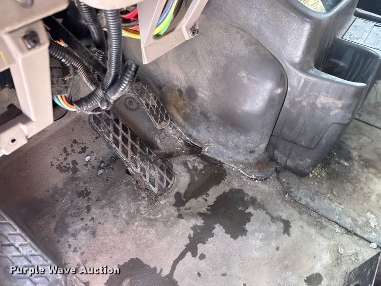 image for item FK0040 2005 Sterling L9500 dump truck