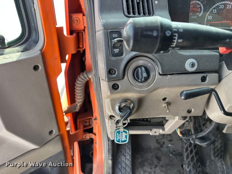 image for item FK0040 2005 Sterling L9500 dump truck