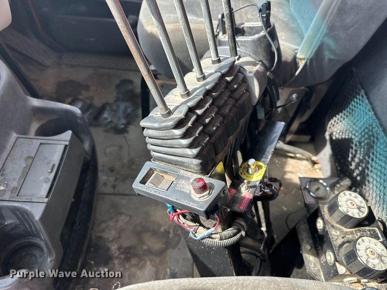 image for item FK0040 2005 Sterling L9500 dump truck