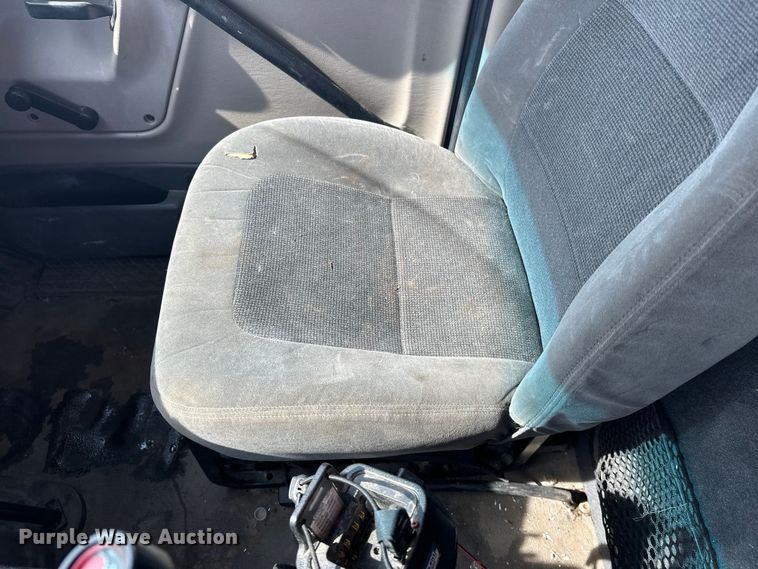 image for item FK0040 2005 Sterling L9500 dump truck