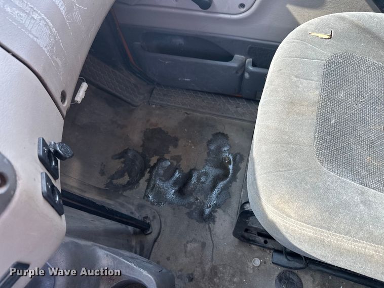 image for item FK0040 2005 Sterling L9500 dump truck