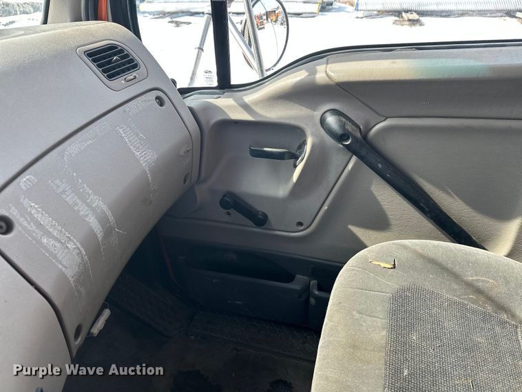 image for item FK0040 2005 Sterling L9500 dump truck