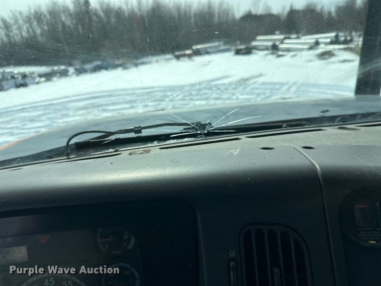 image for item FK0040 2005 Sterling L9500 dump truck