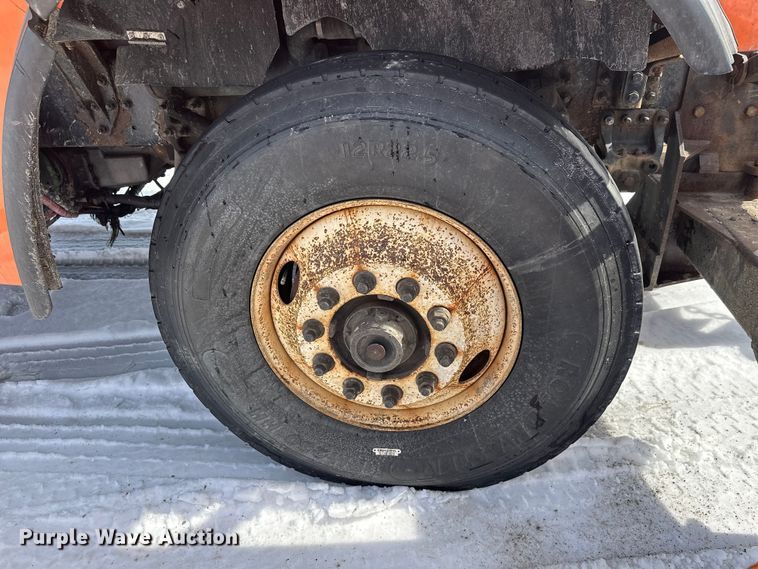 image for item FK0040 2005 Sterling L9500 dump truck