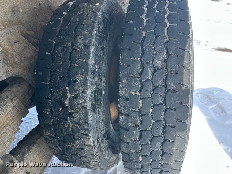 image for item FK0040 2005 Sterling L9500 dump truck