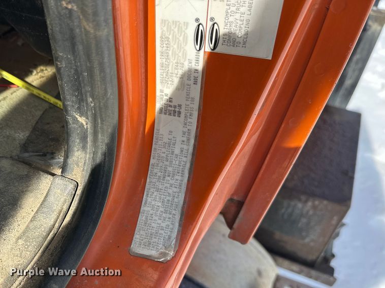 image for item FK0040 2005 Sterling L9500 dump truck