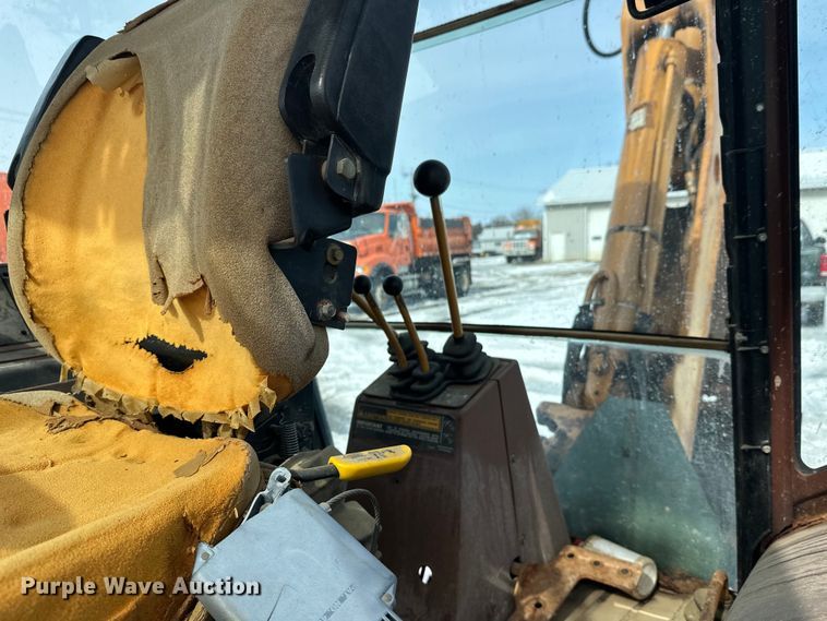 image for item FK0042 1993 Case 590 backhoe