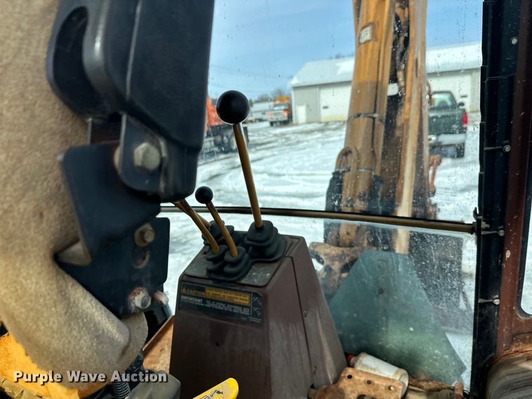 image for item FK0042 1993 Case 590 backhoe