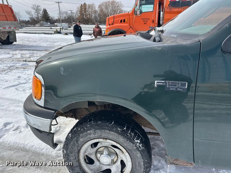 image for item FK0043 2004 Ford F150 pickup truck