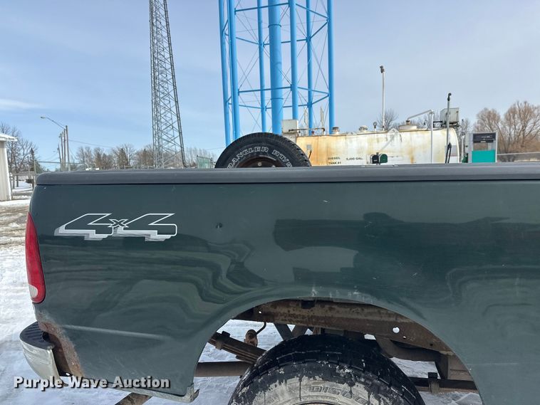 image for item FK0043 2004 Ford F150 pickup truck