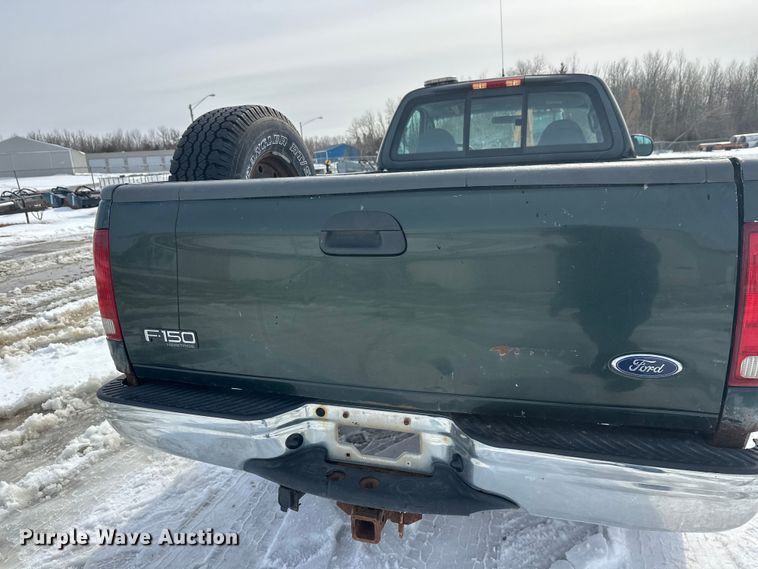 image for item FK0043 2004 Ford F150 pickup truck