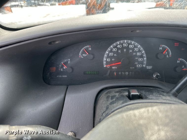 image for item FK0043 2004 Ford F150 pickup truck