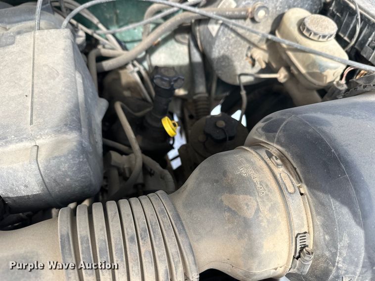 image for item FK0043 2004 Ford F150 pickup truck