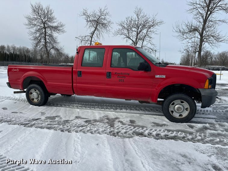 image for item FK0045 2006 Ford F250 Super Duty Crew Cab pickup truck