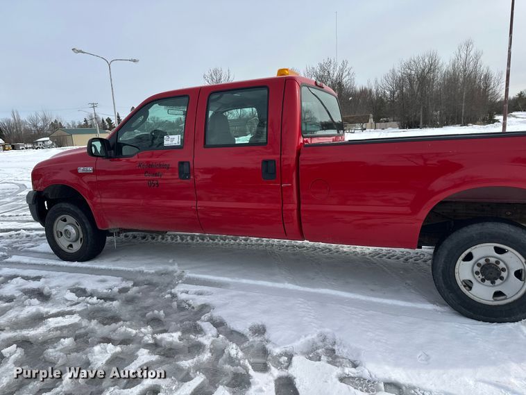 image for item FK0045 2006 Ford F250 Super Duty Crew Cab pickup truck