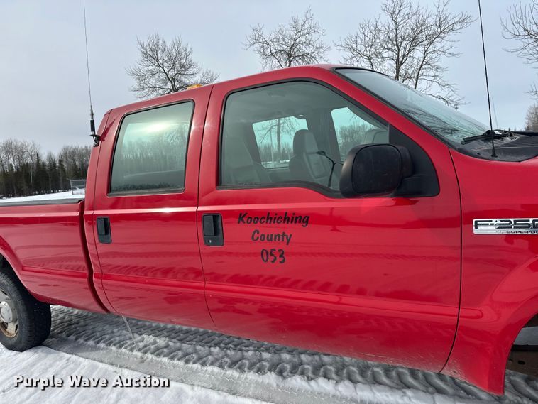 image for item FK0045 2006 Ford F250 Super Duty Crew Cab pickup truck