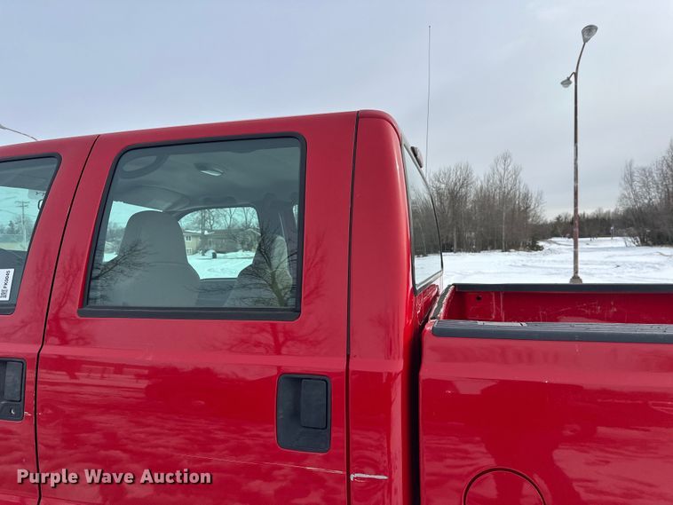 image for item FK0045 2006 Ford F250 Super Duty Crew Cab pickup truck