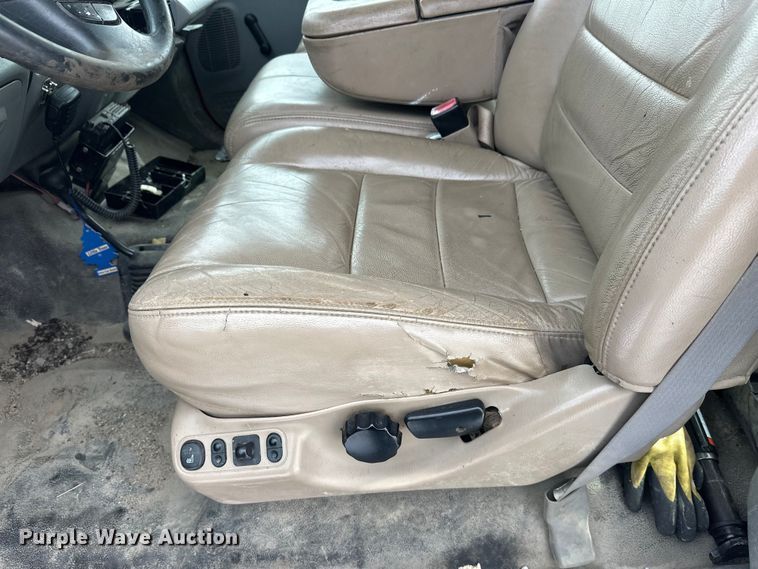 image for item FK0045 2006 Ford F250 Super Duty Crew Cab pickup truck