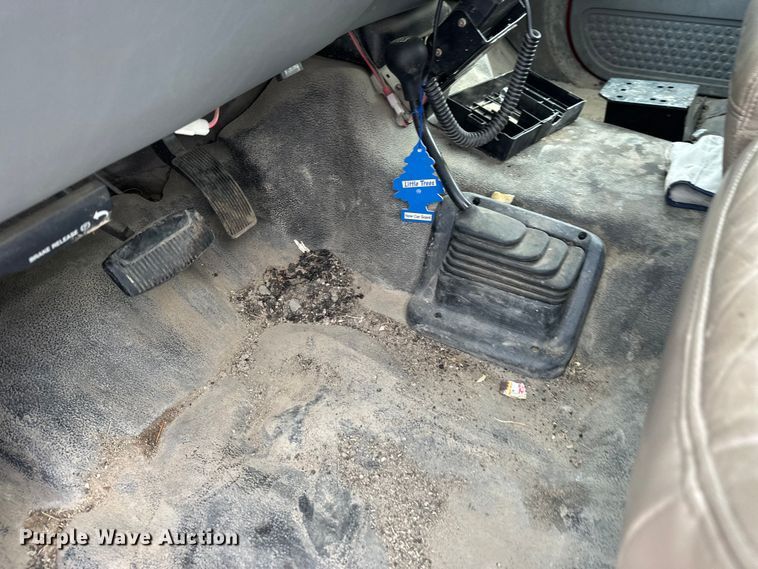 image for item FK0045 2006 Ford F250 Super Duty Crew Cab pickup truck