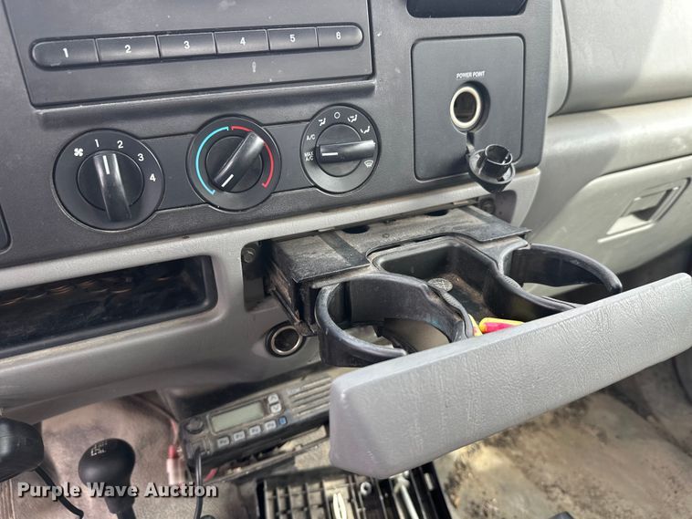 image for item FK0045 2006 Ford F250 Super Duty Crew Cab pickup truck