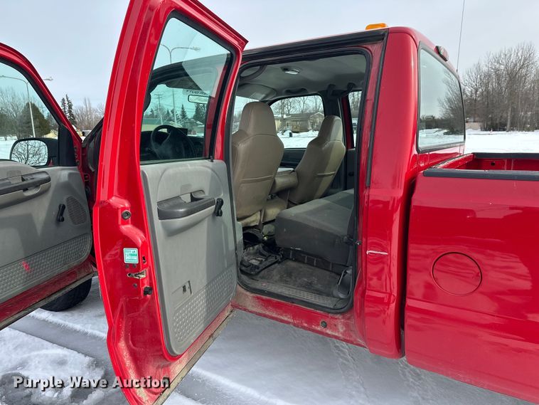 image for item FK0045 2006 Ford F250 Super Duty Crew Cab pickup truck