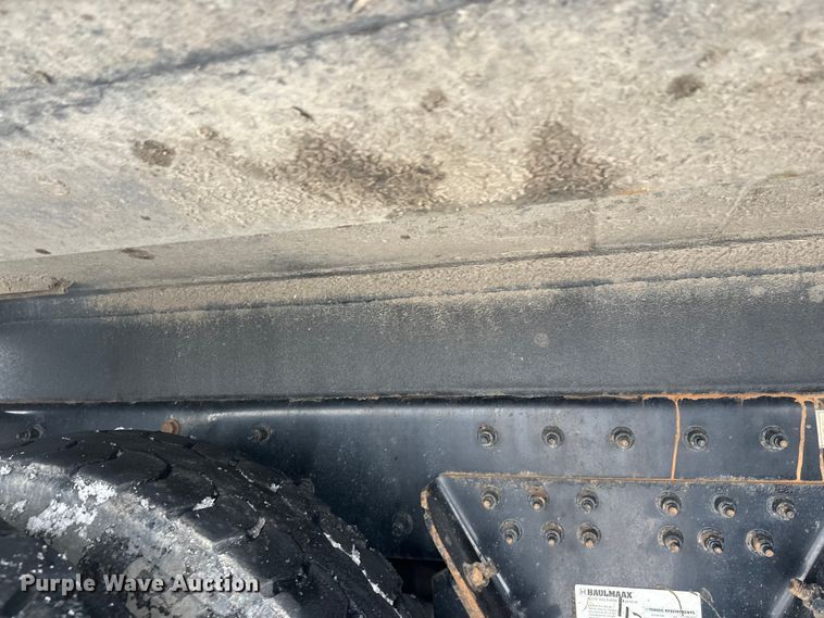 image for item FK0060 2020 Peterbilt 520 refuse truck