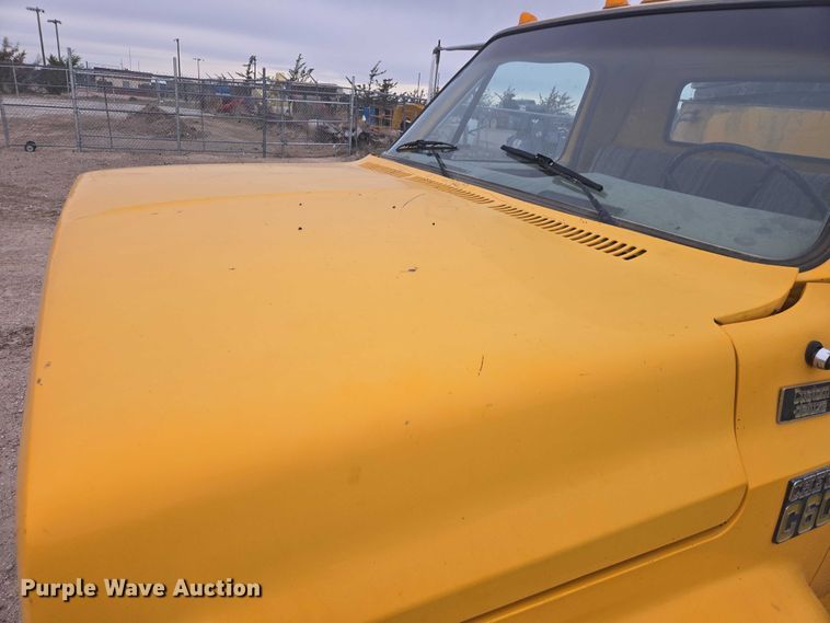 image for item FM7504 1978 Chevrolet C60 pothole patcher truck