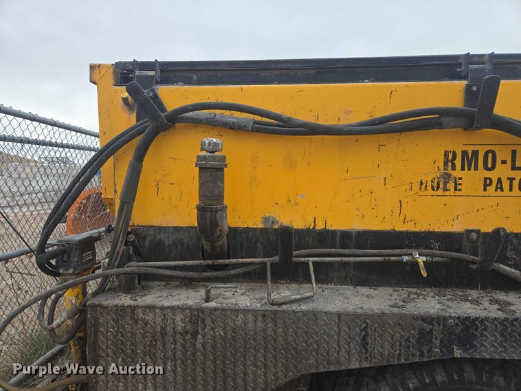 image for item FM7504 1978 Chevrolet C60 pothole patcher truck