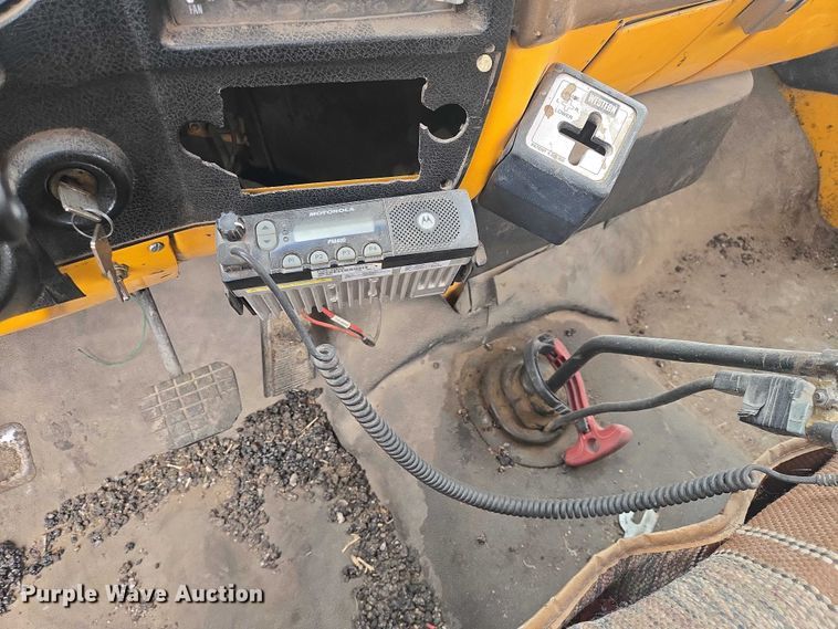 image for item FM7504 1978 Chevrolet C60 pothole patcher truck