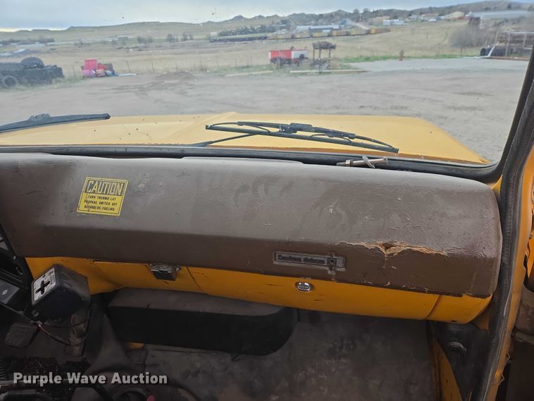 image for item FM7504 1978 Chevrolet C60 pothole patcher truck