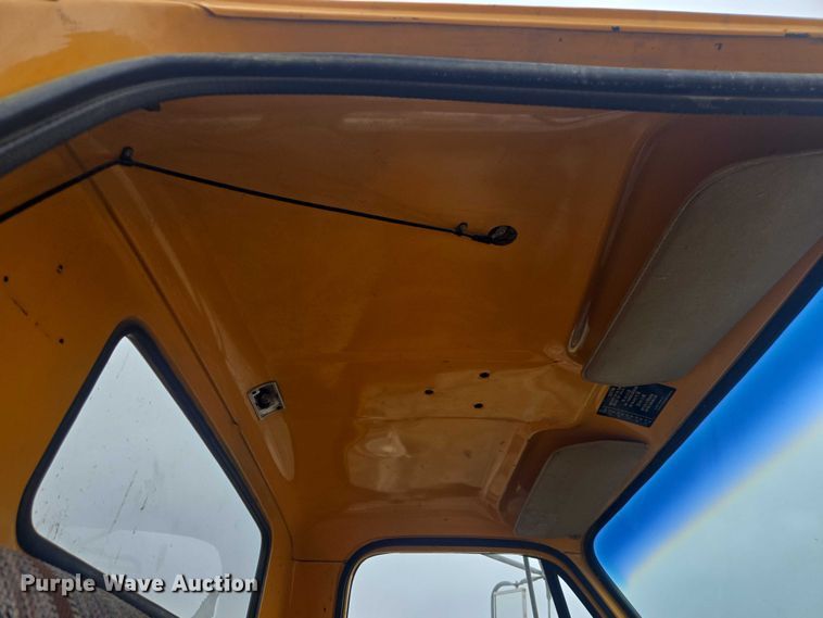 image for item FM7504 1978 Chevrolet C60 pothole patcher truck