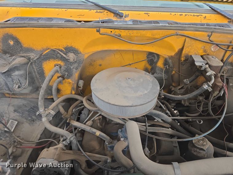 image for item FM7504 1978 Chevrolet C60 pothole patcher truck