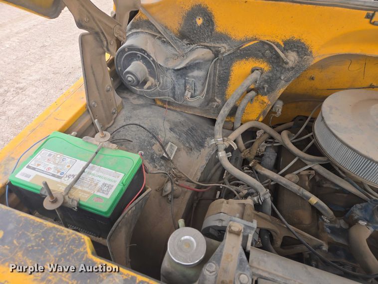 image for item FM7504 1978 Chevrolet C60 pothole patcher truck