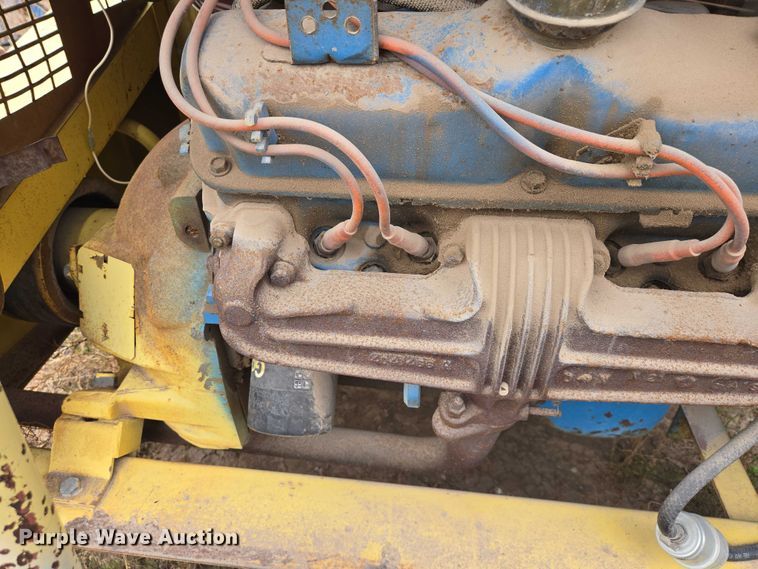 image for item FM7505 FMC C12T wood chipper
