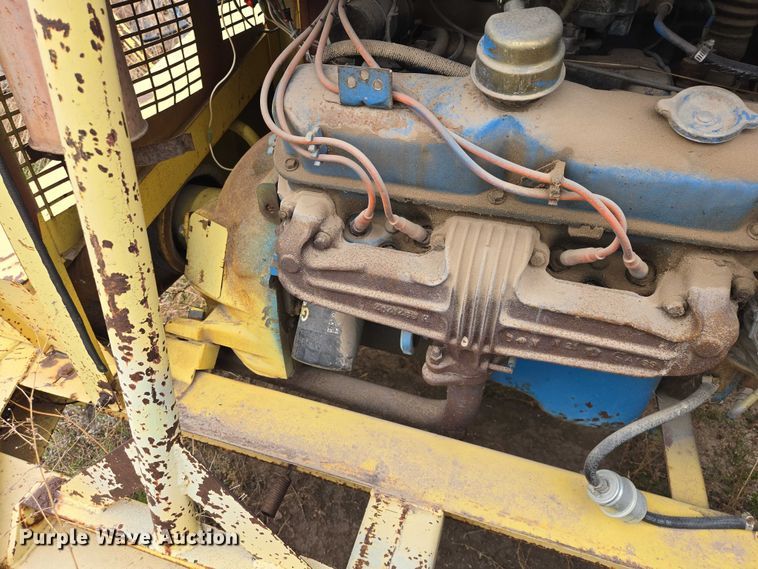 image for item FM7505 FMC C12T wood chipper