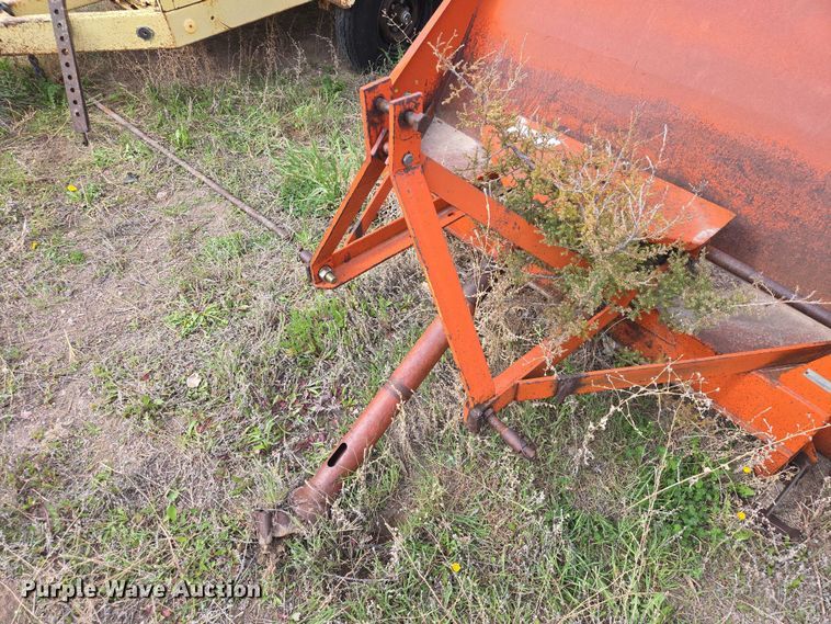 image for item FM7506 Jacobsen 720 sweeper