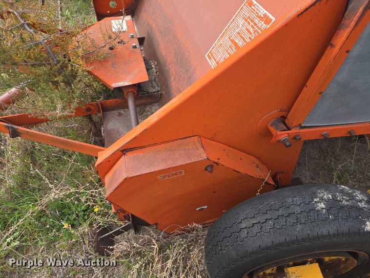 image for item FM7506 Jacobsen 720 sweeper