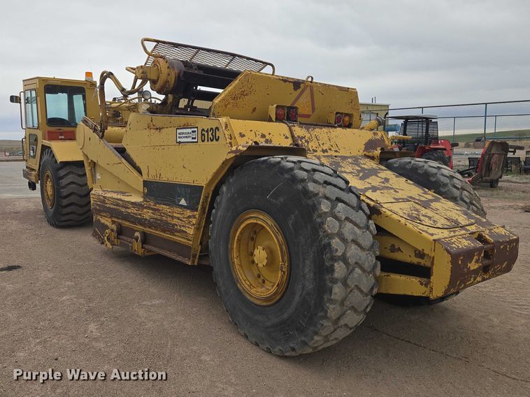 image for item FM7507 1991 Caterpillar 613C elevating scraper