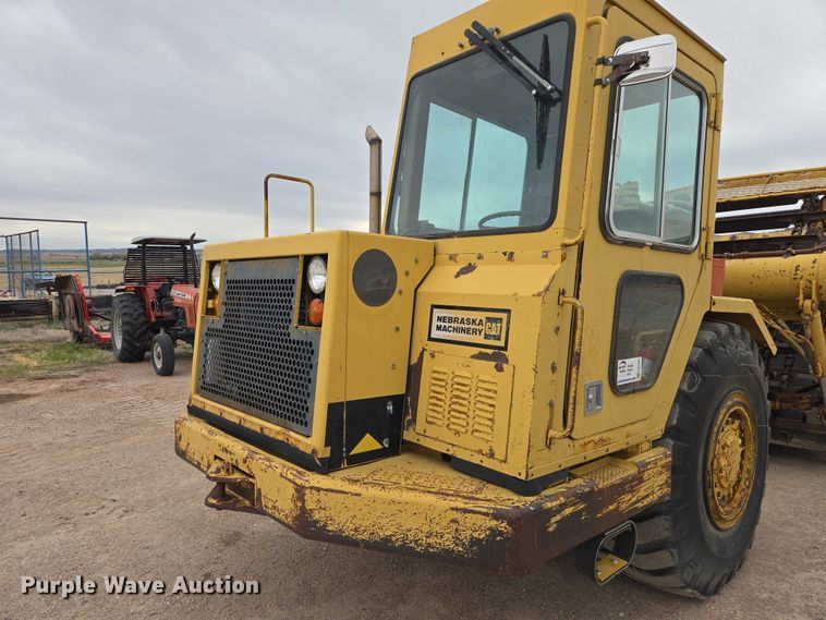 image for item FM7507 1991 Caterpillar 613C elevating scraper