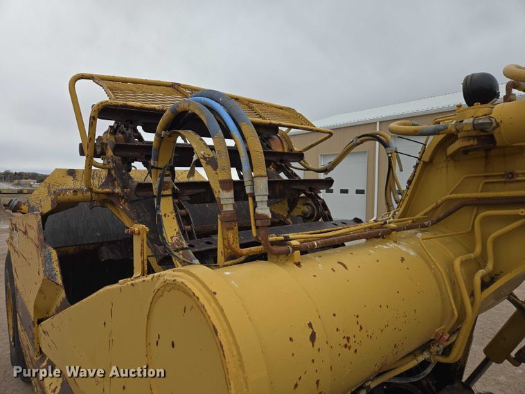 image for item FM7507 1991 Caterpillar 613C elevating scraper