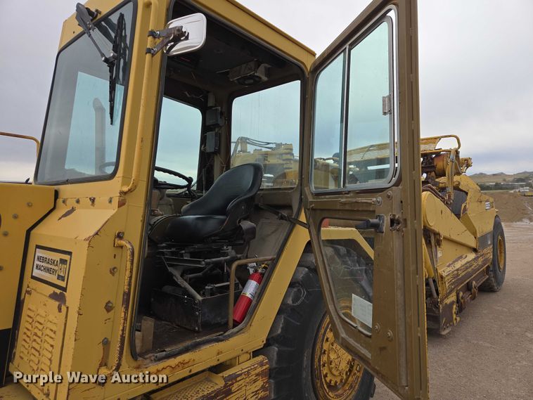image for item FM7507 1991 Caterpillar 613C elevating scraper