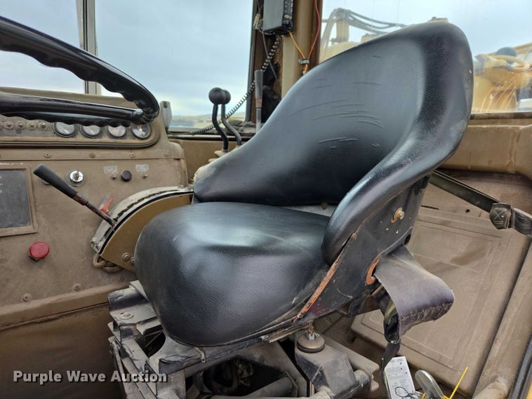 image for item FM7507 1991 Caterpillar 613C elevating scraper