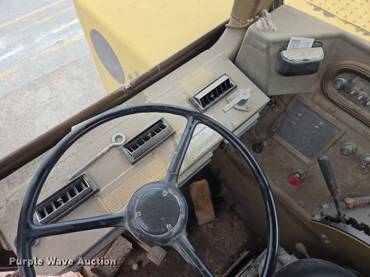 image for item FM7507 1991 Caterpillar 613C elevating scraper