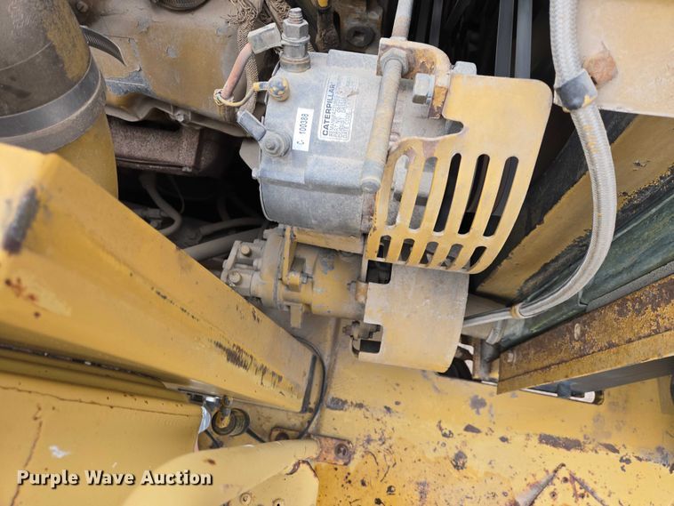 image for item FM7507 1991 Caterpillar 613C elevating scraper
